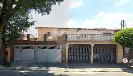 Sobrado à venda com 3 quartos, sendo 1 suíte,  em Jardim Ester Yolanda, São Paulo, SP