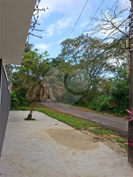 Casa à venda com 3 quartos, sendo 1 suíte, em Vargem Pequena, Rio de Janeiro, RJ