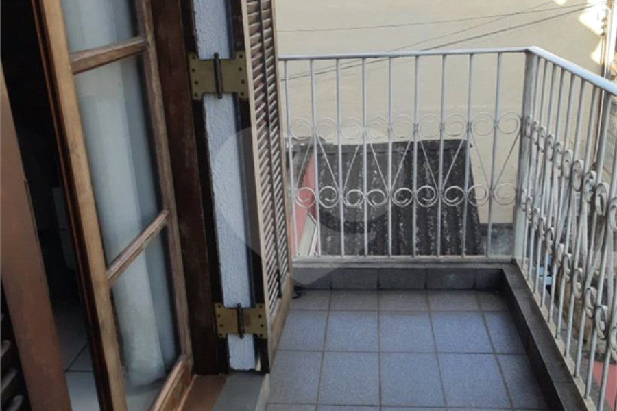 Sobrado à venda com 3 quartos, sendo 1 suíte, em Jardim Cachoeira, São Paulo, SP
