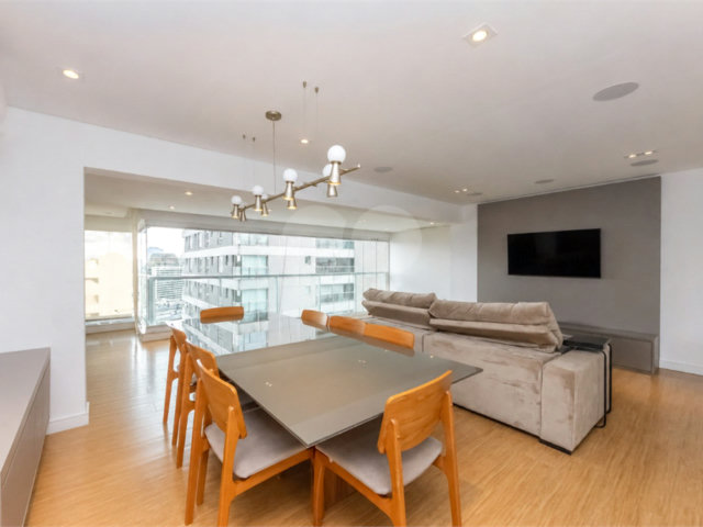 Apartamento à venda com 4 quartos, sendo 3 suítes,  em Chácara Santo Antônio (zona Sul), São Paulo, SP