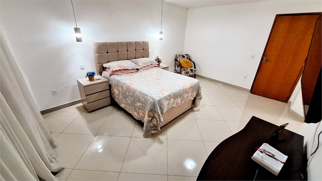 Casa à venda com 2 suítes no condomínio Residencial Vale das Palmeiras, Rio de Janeiro - RJ