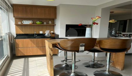 Apartamento à venda com 3 suítes em Jardim Caboré, São Paulo, SP