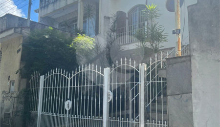 Casa à venda com 4 quartos, sendo 1 suíte,  em Horto, São Paulo, SP
