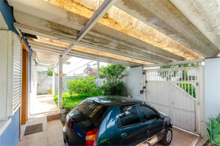 Casa à venda ou para alugar com 4 quartos, sendo 3 suítes,  em Jardim Vivan, São Paulo, SP