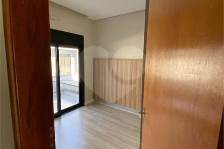 Casa à venda com 3 quartos, sendo 1 suíte, no condomínio Jardim Park Real, Indaiatuba - SP