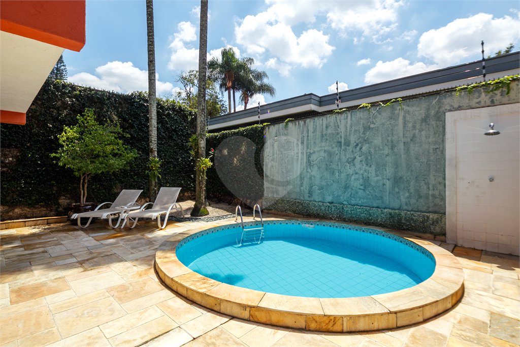 Casa Térrea à venda com 3 quartos, sendo 2 suítes,  em Brooklin Paulista, São Paulo, SP