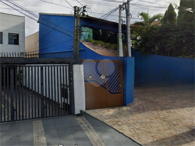 Sobrado à venda com 4 quartos, sendo 1 suíte,  em Vila Guilherme, São Paulo, SP