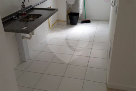 Apartamento à venda com 2 quartos em Parque das Colinas, Valinhos, SP