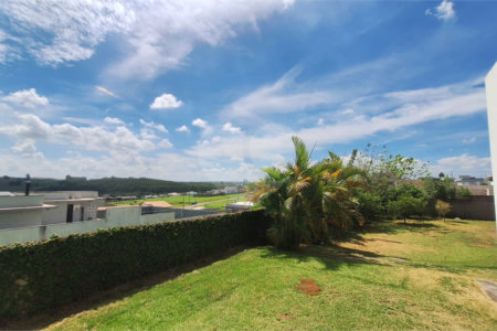 Casa à venda com 4 quartos, sendo 3 suítes,  no condomínio Fazenda Alta Vista, Salto de Pirapora - SP