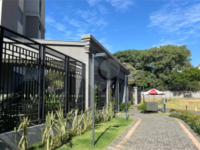 Apartamento à venda com 3 quartos, sendo 1 suíte,  em Barra Funda, São Paulo, SP