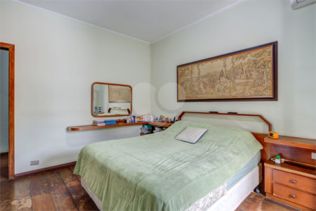 Sobrado à venda com 3 quartos, sendo 1 suíte, em Interlagos, São Paulo, SP