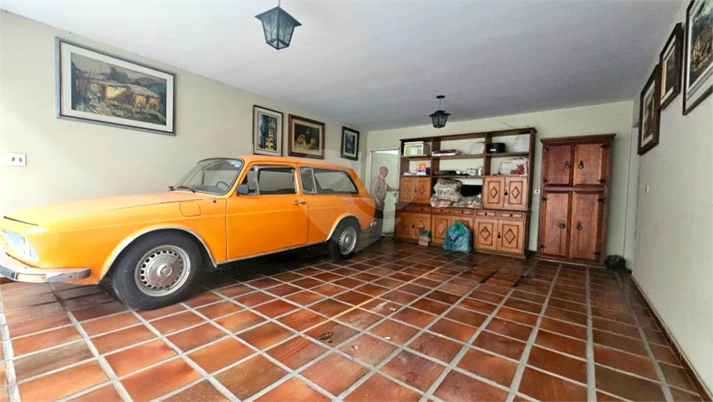 Casa de Vila à venda com 4 quartos, sendo 2 suítes, em Sumarezinho, São Paulo, SP