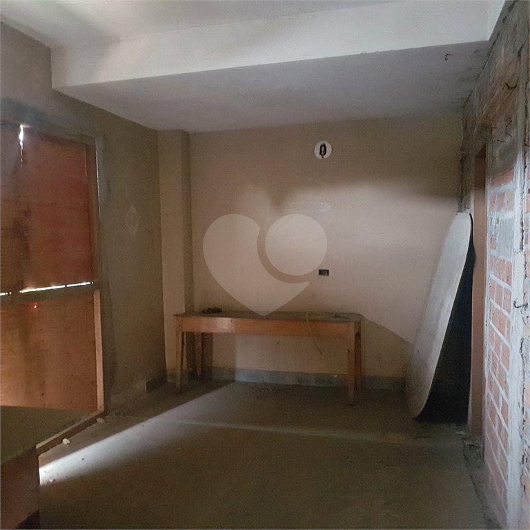 Sobrado à venda com 4 suítes em Tremembé, São Paulo, SP