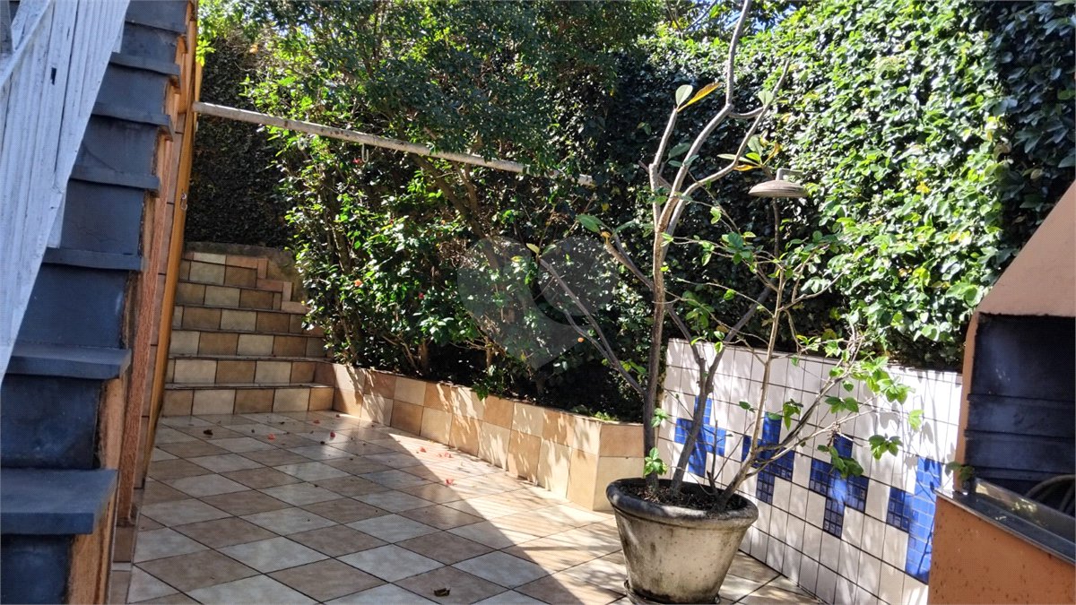 Sobrado à venda com 3 quartos, sendo 1 suíte, em Butantã, São Paulo, SP