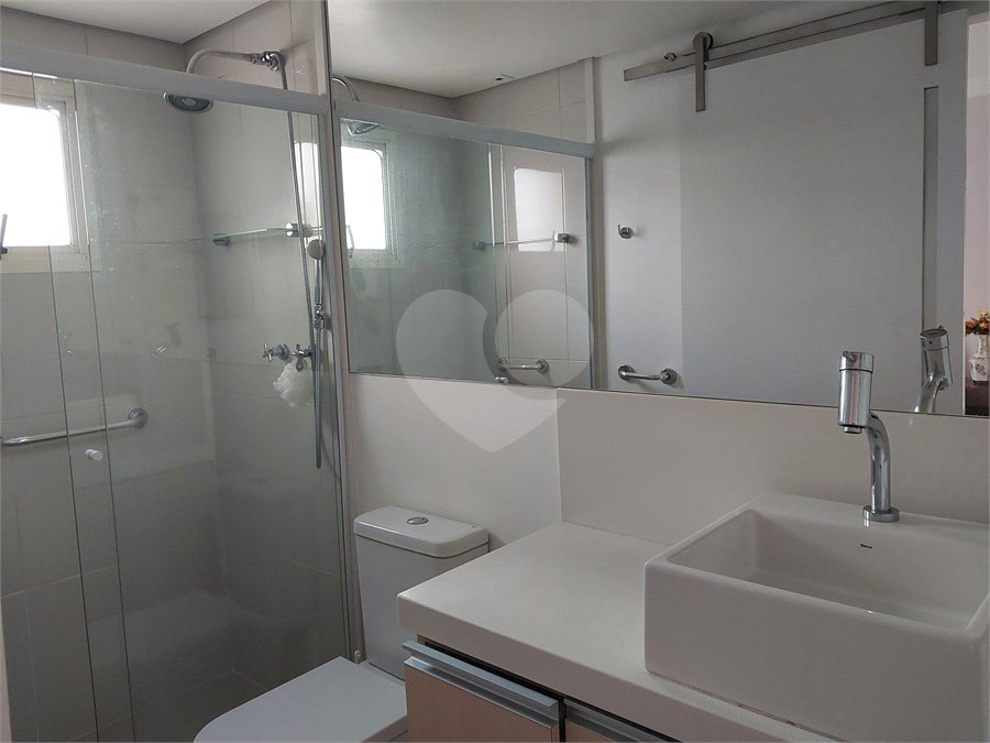 Apartamento à venda com 3 quartos, sendo 2 suítes,  em Cidade São Francisco, São Paulo, SP
