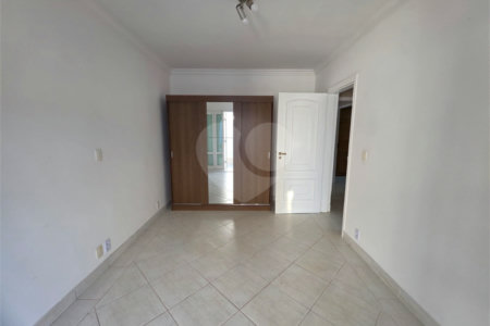 Casa à venda ou para alugar com 3 suítes no condomínio Villagio Capriccio, Louveira - SP