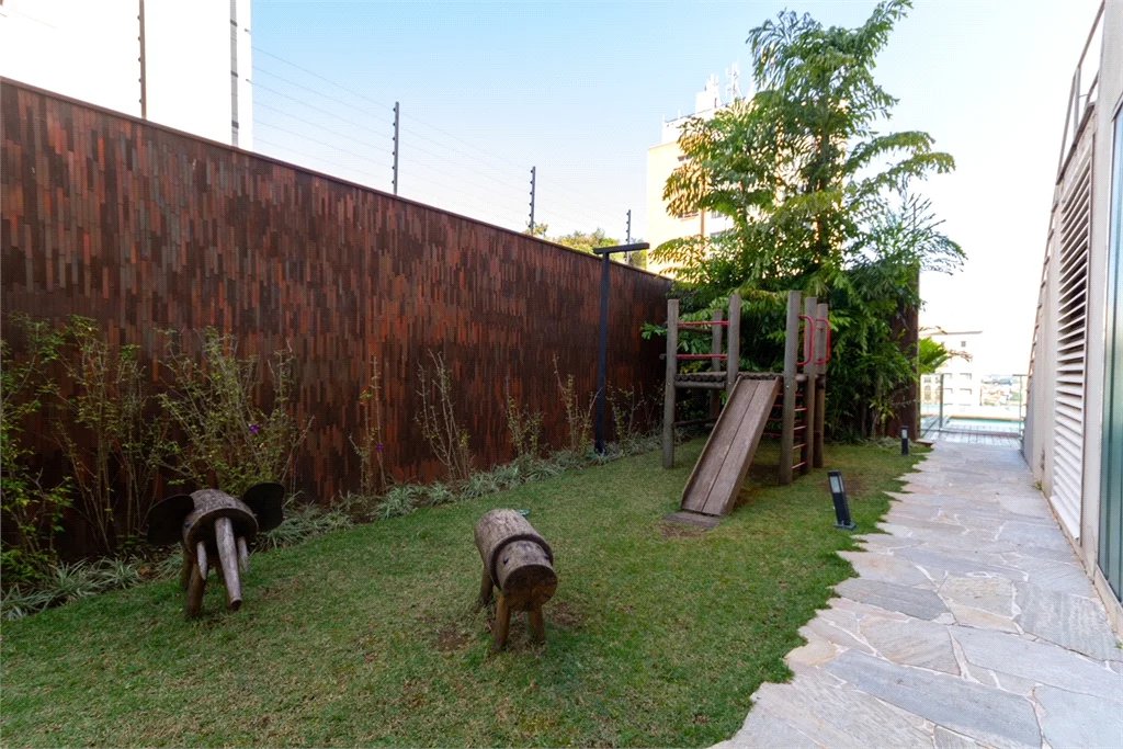 Cobertura à venda com 3 suítes em Sumarezinho, São Paulo, SP