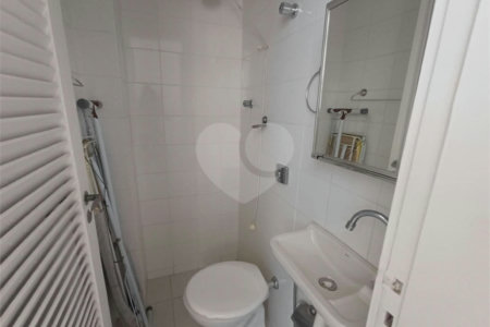 Apartamento à venda com 3 quartos, sendo 1 suíte,  em Lagoa, Rio de Janeiro, RJ