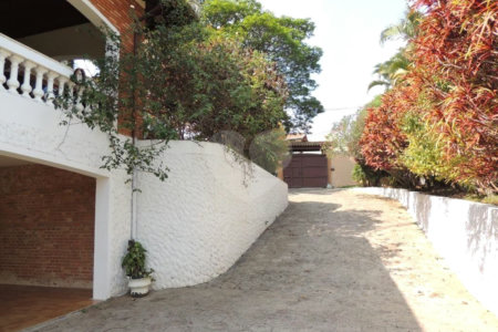 Casa à venda com 4 quartos em Bosque, Vinhedo, SP