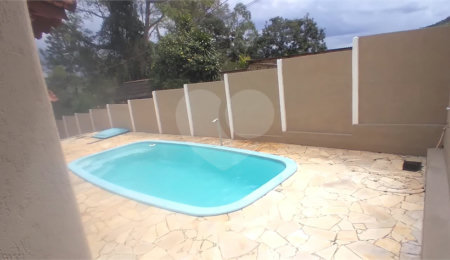 Casa Térrea à venda com 2 quartos em Caceia, Mairiporã, SP