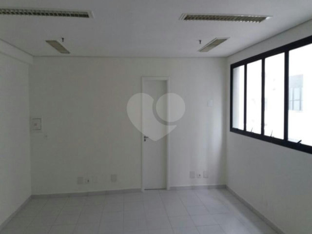 Sala à venda com 1 quarto em Vila Clementino, São Paulo, SP