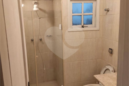 Sobrado à venda com 3 quartos em Jardim Franca, São Paulo, SP