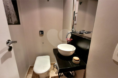 Apartamento à venda com 3 quartos, sendo 1 suíte, em Planalto Paulista, São Paulo, SP