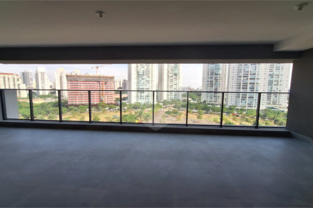 Apartamento à venda com 4 quartos, sendo 3 suítes, em Água Branca, São Paulo, SP