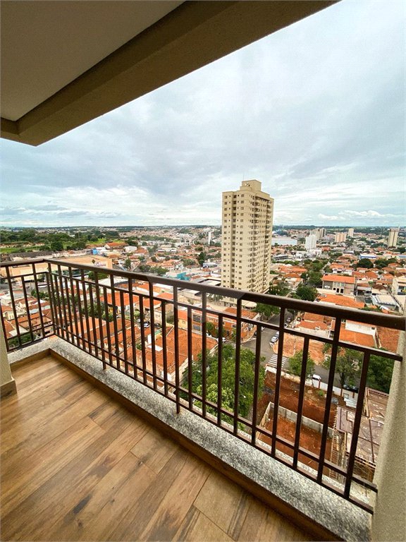 Apartamento à venda com 2 quartos no Centro, Araraquara, SP