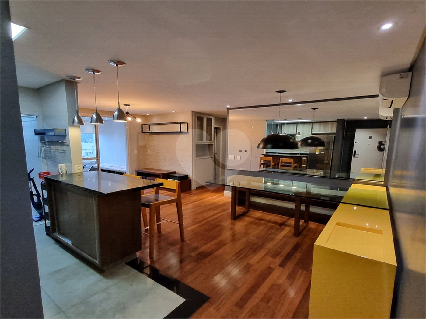 Apartamento à venda com 2 quartos, sendo 1 suíte, em Santa Teresinha, São Paulo, SP