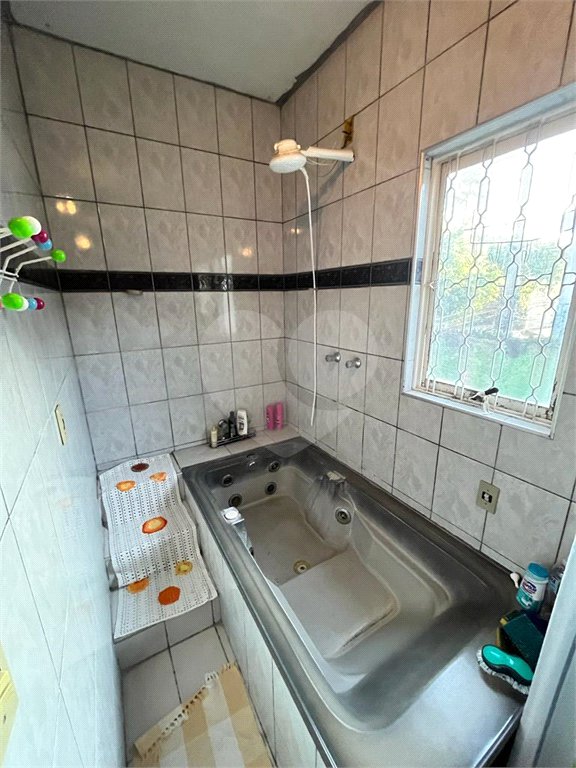 Sobrado à venda com 3 quartos, sendo 1 suíte, em Vila Medeiros, São Paulo, SP