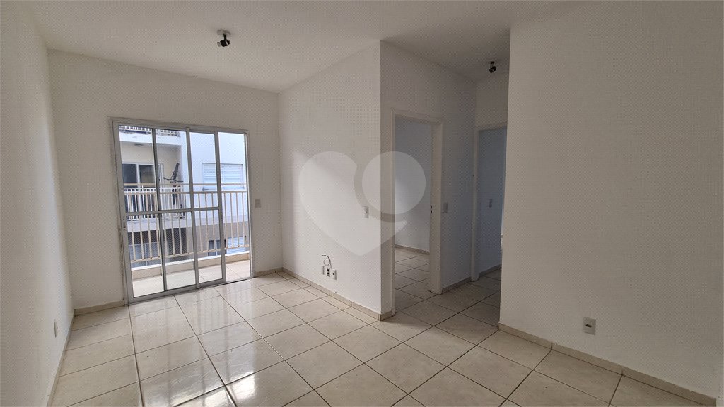 Apartamento à venda com 2 quartos em Jardim Antônio Cassillo, Votorantim, SP
