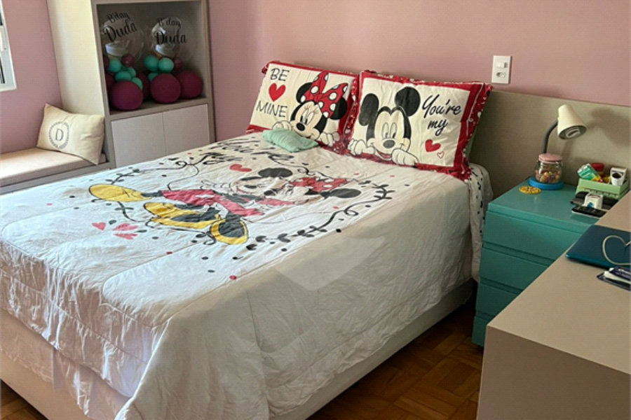 Sobrado à venda com 3 quartos, sendo 1 suíte,  em Vila Mascote, São Paulo, SP