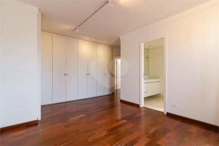 Apartamento à venda com 3 suítes em Cidade Monções, São Paulo, SP