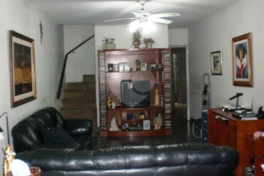 Sobrado à venda com 3 quartos em Jardim Peri, São Paulo, SP