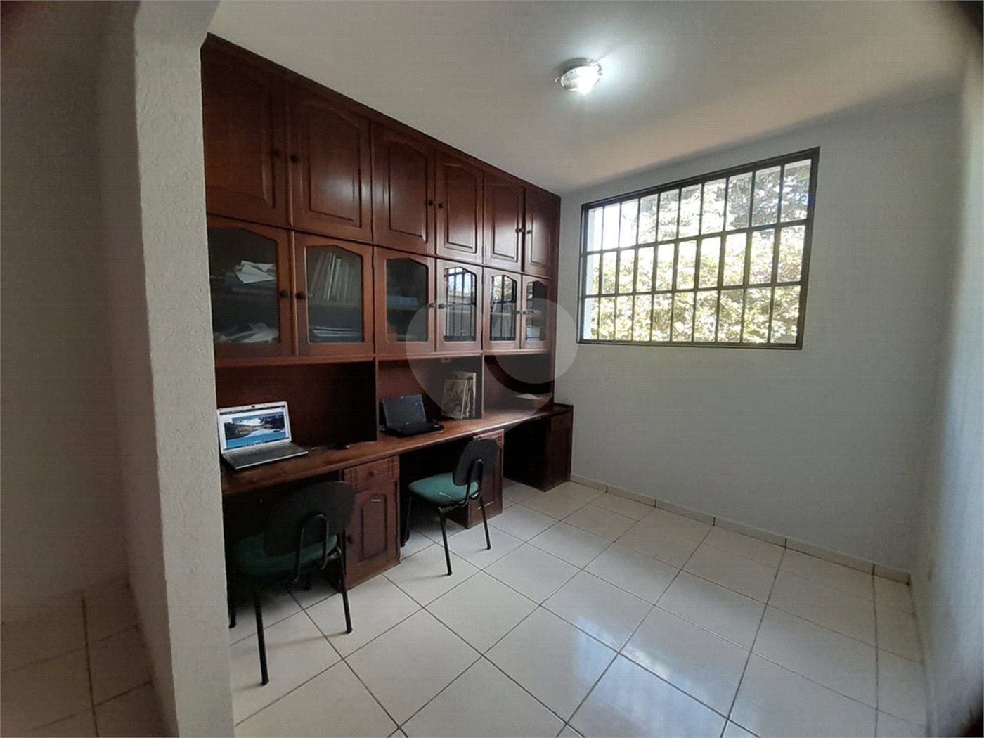 Casa de Alto Padrão à Venda e Locação no Parque Santa Mônica - São Carlos