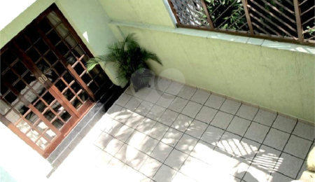 Sobrado à venda com 3 quartos, sendo 1 suíte,  em Tremembé, São Paulo, SP