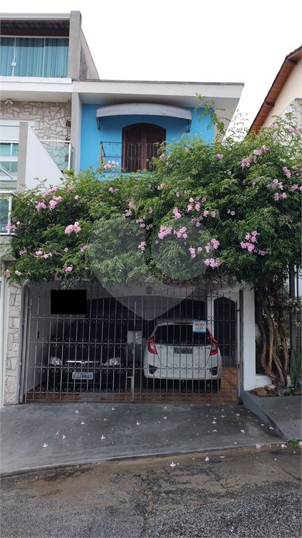 Sobrado à venda com 3 quartos, sendo 1 suíte, em Parque São Domingos, São Paulo, SP