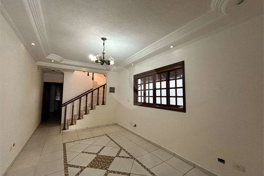 Sobrado à venda com 4 quartos, sendo 2 suítes, em Limão, São Paulo, SP