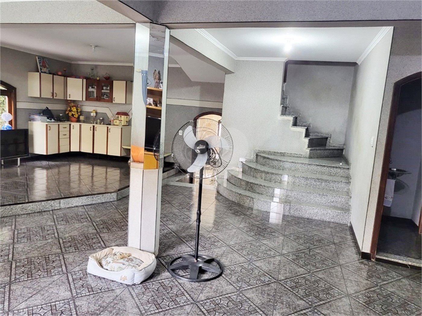 Casa à venda com 4 quartos, sendo 2 suítes, em Vila Maria Alta, São Paulo, SP
