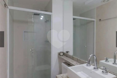 Apartamento à venda com 2 quartos, sendo 1 suíte,  em Vila Andrade, São Paulo, SP