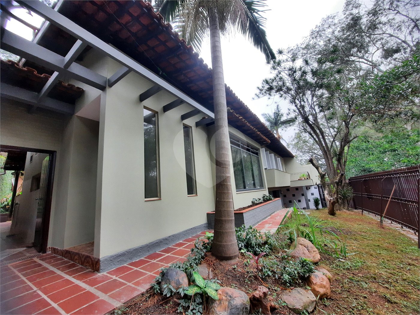 Casa Térrea à venda com 3 quartos, sendo 2 suítes,  em Jardim Marajoara, São Paulo, SP