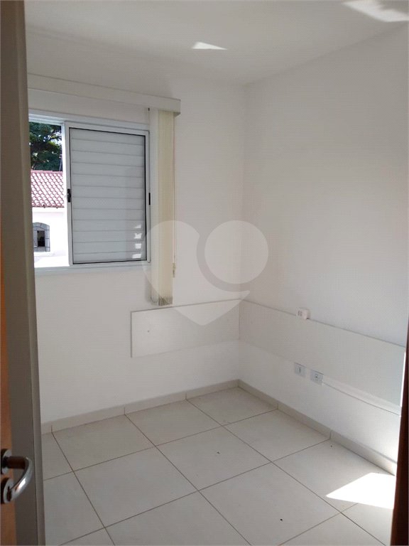 Casa à venda com 2 suítes no condomínio Residencial Pedro, São Paulo - SP