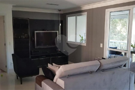 Apartamento à venda com 3 suítes em Vila Andrade, São Paulo, SP