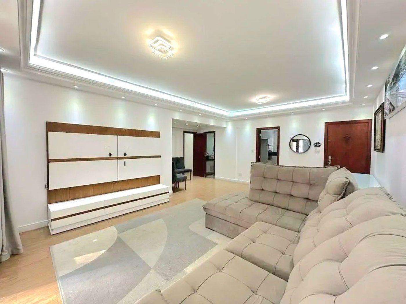Apartamento perto da praia com 4 dormitórios à venda, 184 m² por R$ 980.000 - Gonzaga - Santos/SP