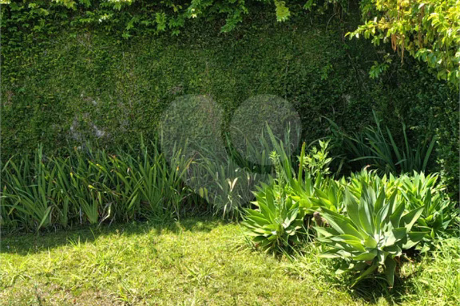 Casa à venda ou para alugar com 5 quartos, sendo 2 suítes, em Jardim Dos Estados, Poços de Caldas - MG