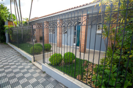 Casa à venda com 3 quartos, sendo 1 suíte,  em Jardim Bandeirantes, São Roque, SP