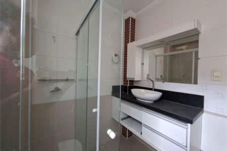 Apartamento Residencial à venda, Gonzaga, Santos - AP1410.