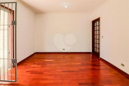 Casa à venda com 3 quartos, sendo 2 suítes, em VILA SÔNIA, São Paulo, SP