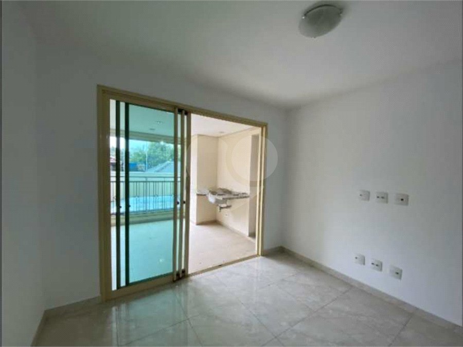Apartamento à venda com 3 quartos, sendo 1 suíte, em Santana, São Paulo, SP